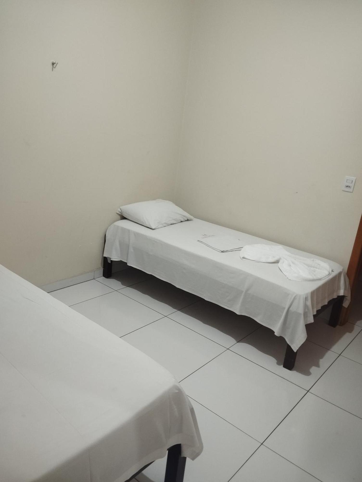 Lider Hotel Goiânia Esterno foto